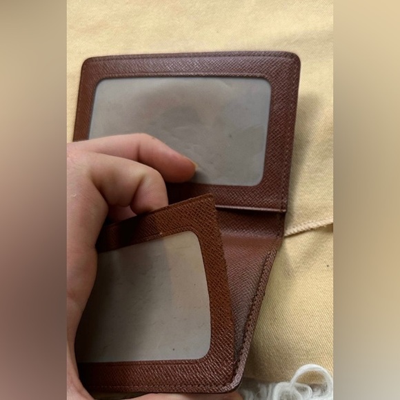 HP Authentic EUC Louis Vuitton Card Holder with COA - Host Pick - Picture 10 of 16